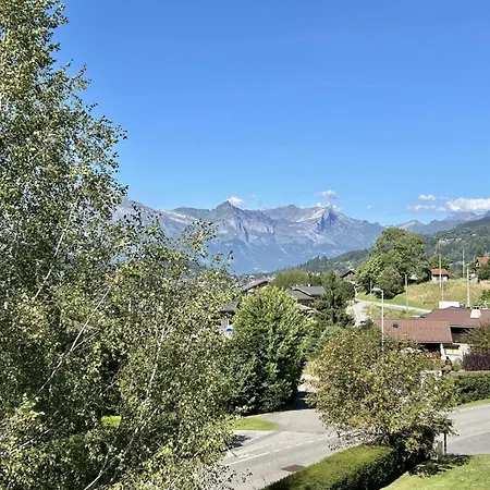 Apartment Megeve: 3 Pieces, 6 Couchages, Parking Inclus, Proche Pistes Et Village - Fr-1-597-181 *