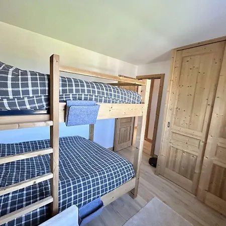 Megeve: 3 Pieces, 6 Couchages, Parking Inclus, Proche Pistes Et Village - Fr-1-597-181 Apartment